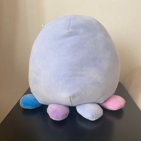 Squishmallow Beula 8” NO HAND TAG, but has butt tags - Picture 2 of 2